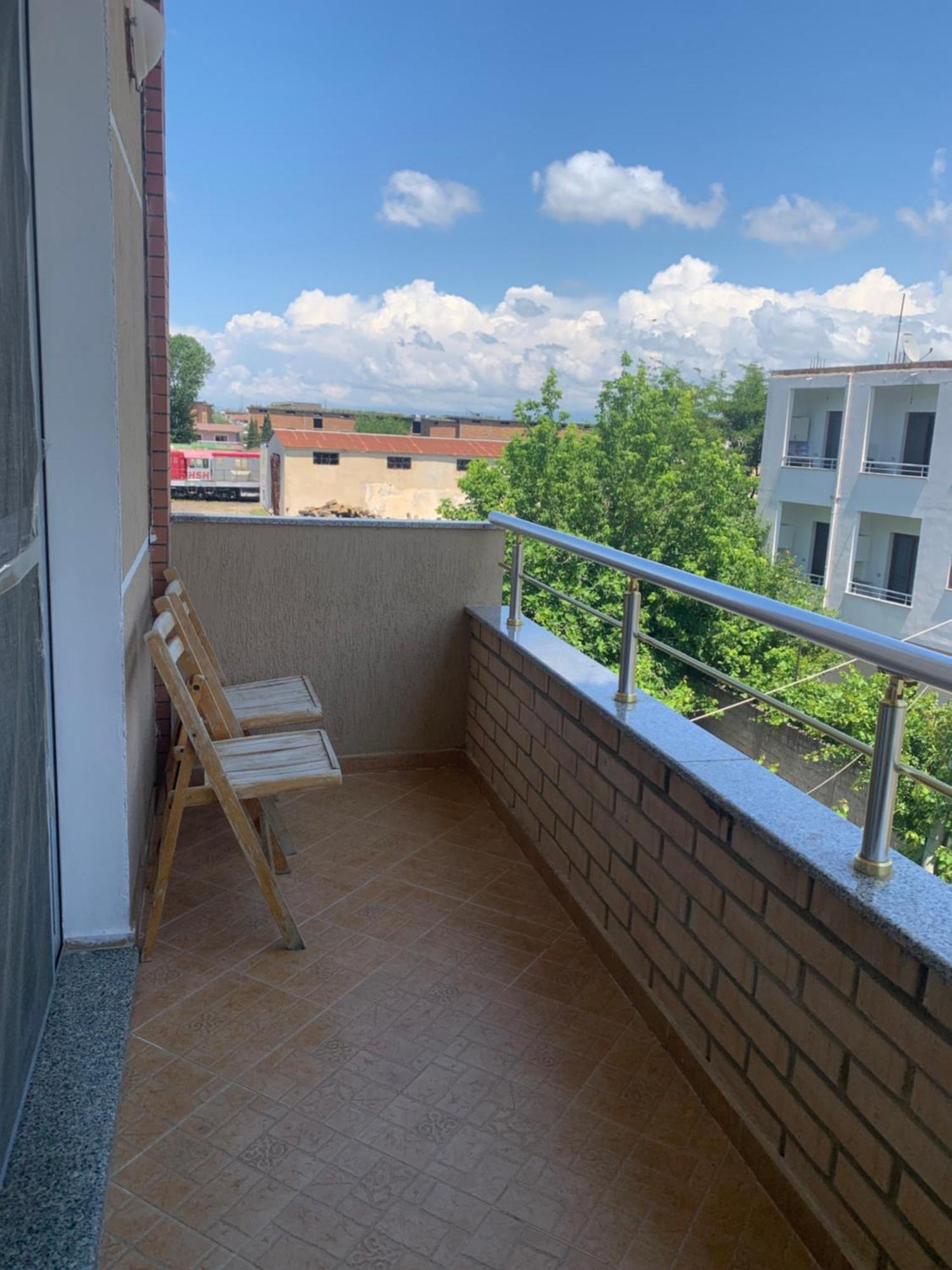 Serenade Beach Durres Bagian luar foto