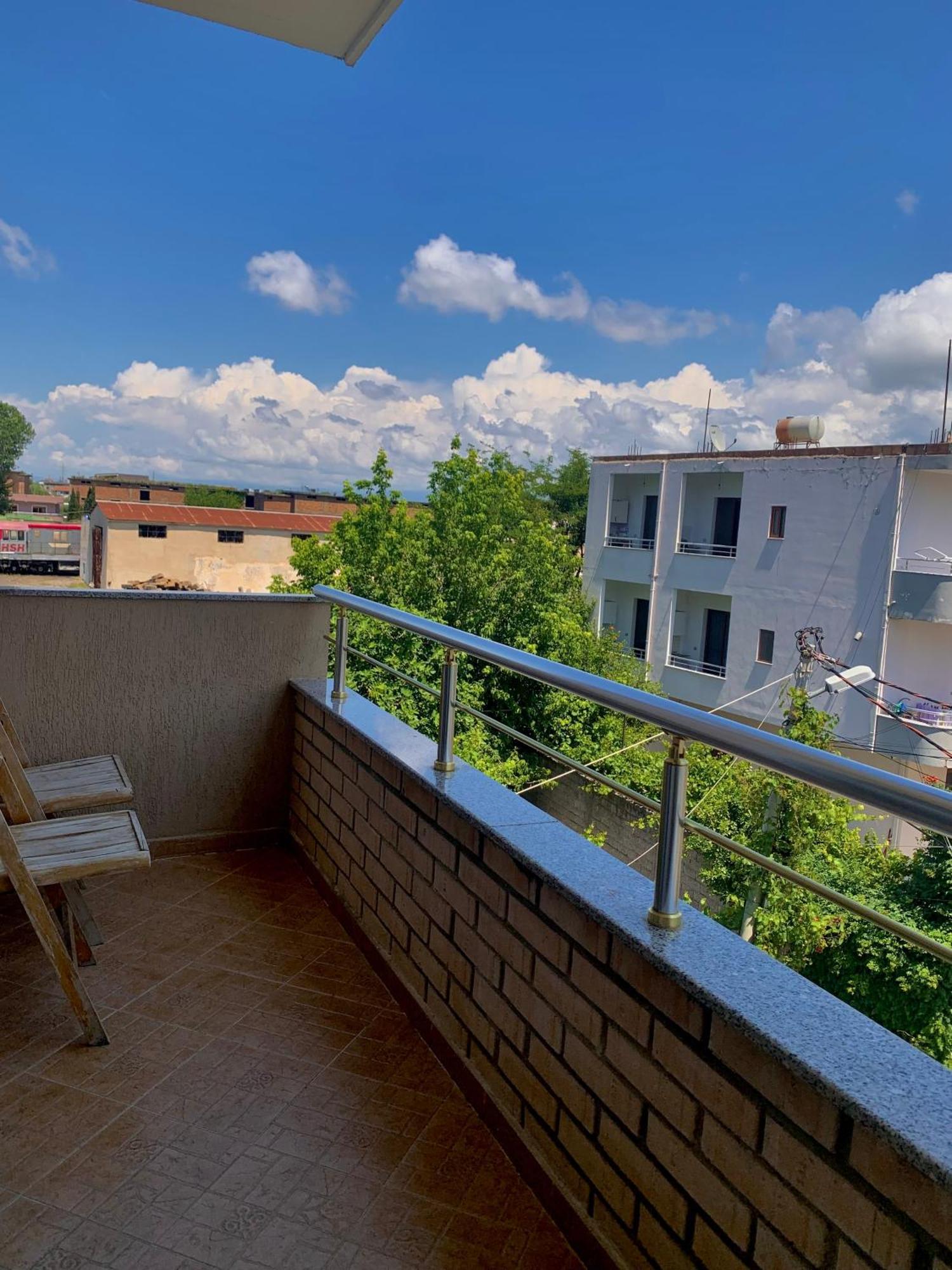 Serenade Beach Durres Bagian luar foto
