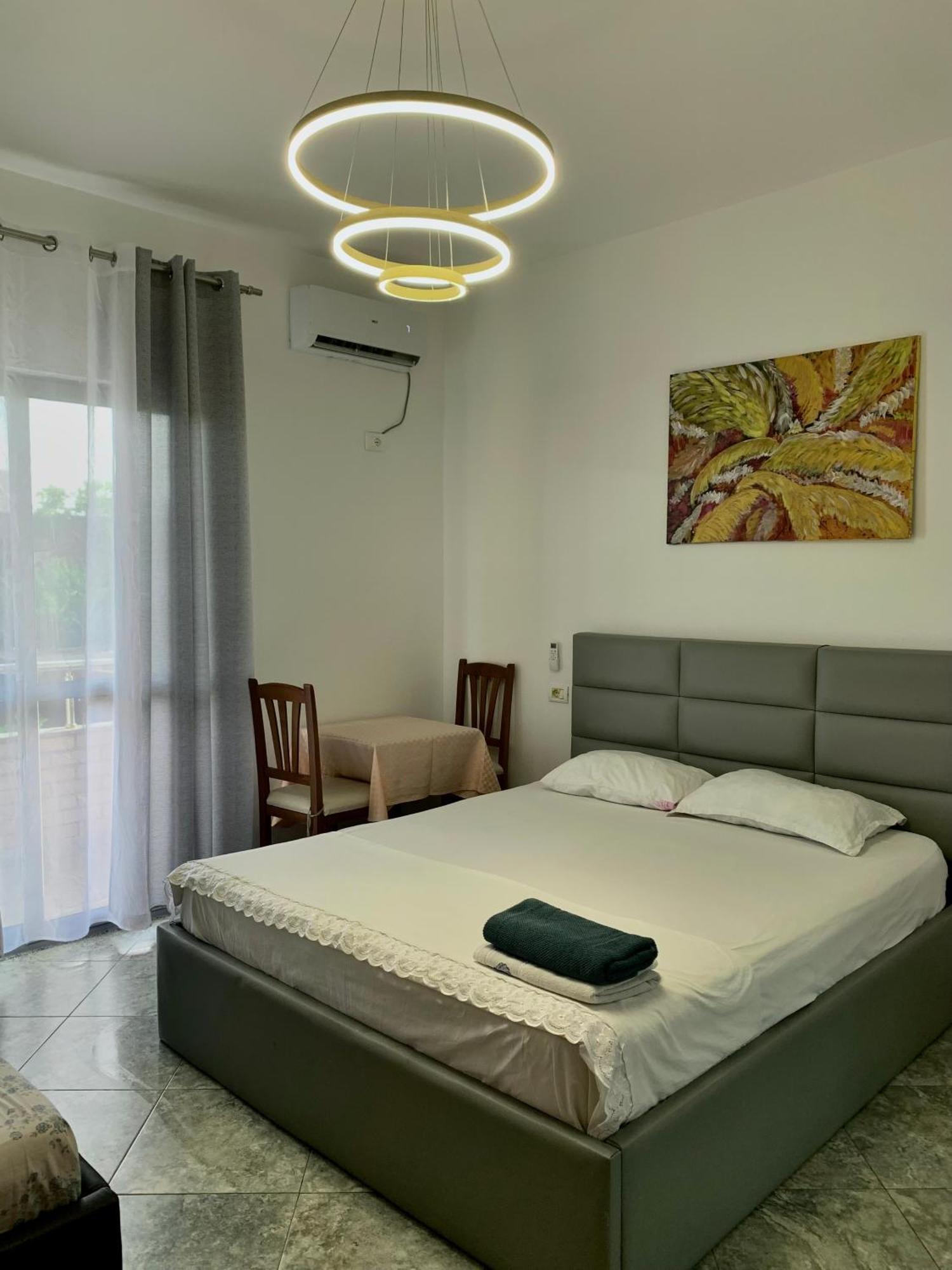 Serenade Beach Durres Bagian luar foto