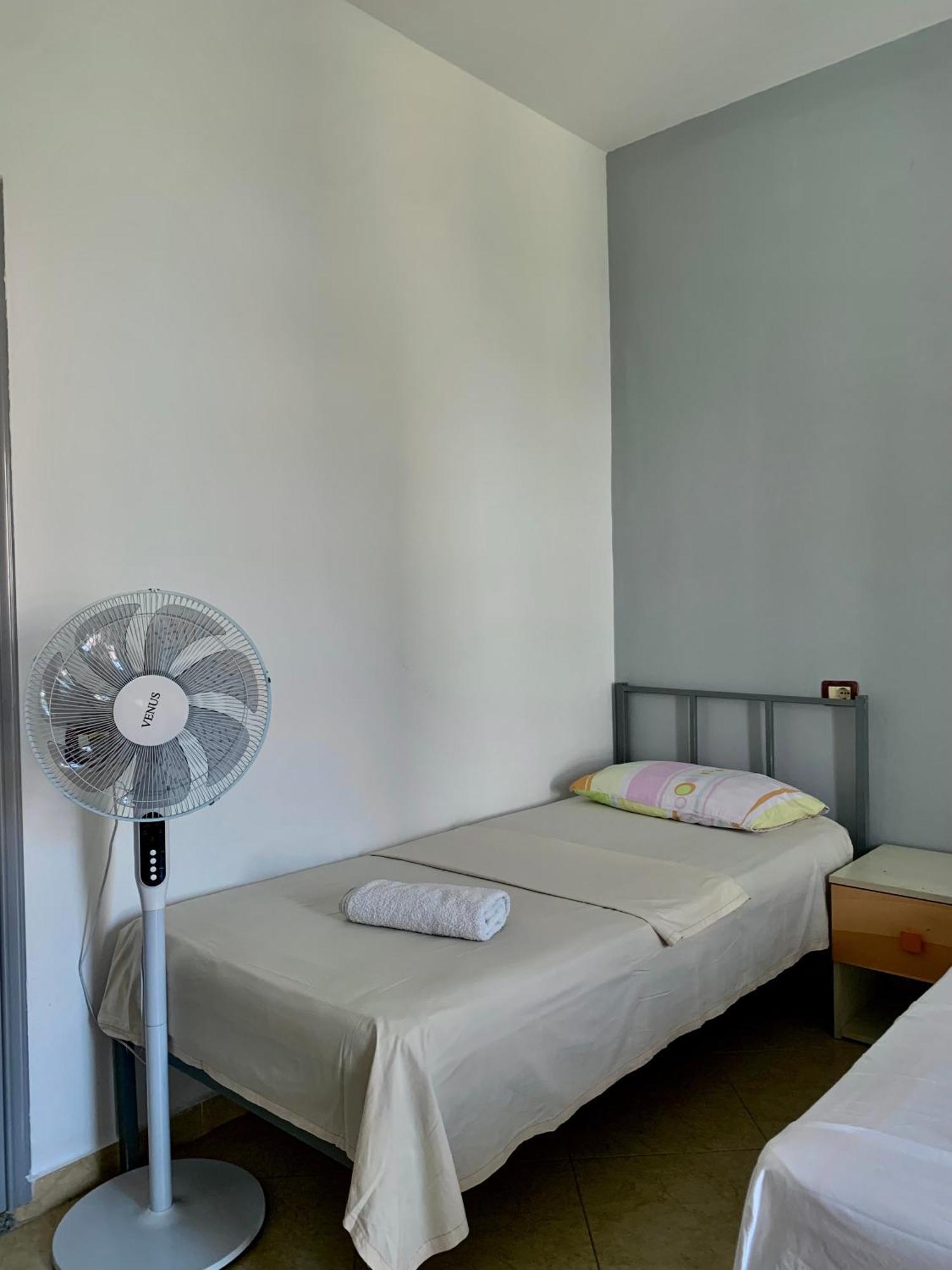 Serenade Beach Durres Bagian luar foto