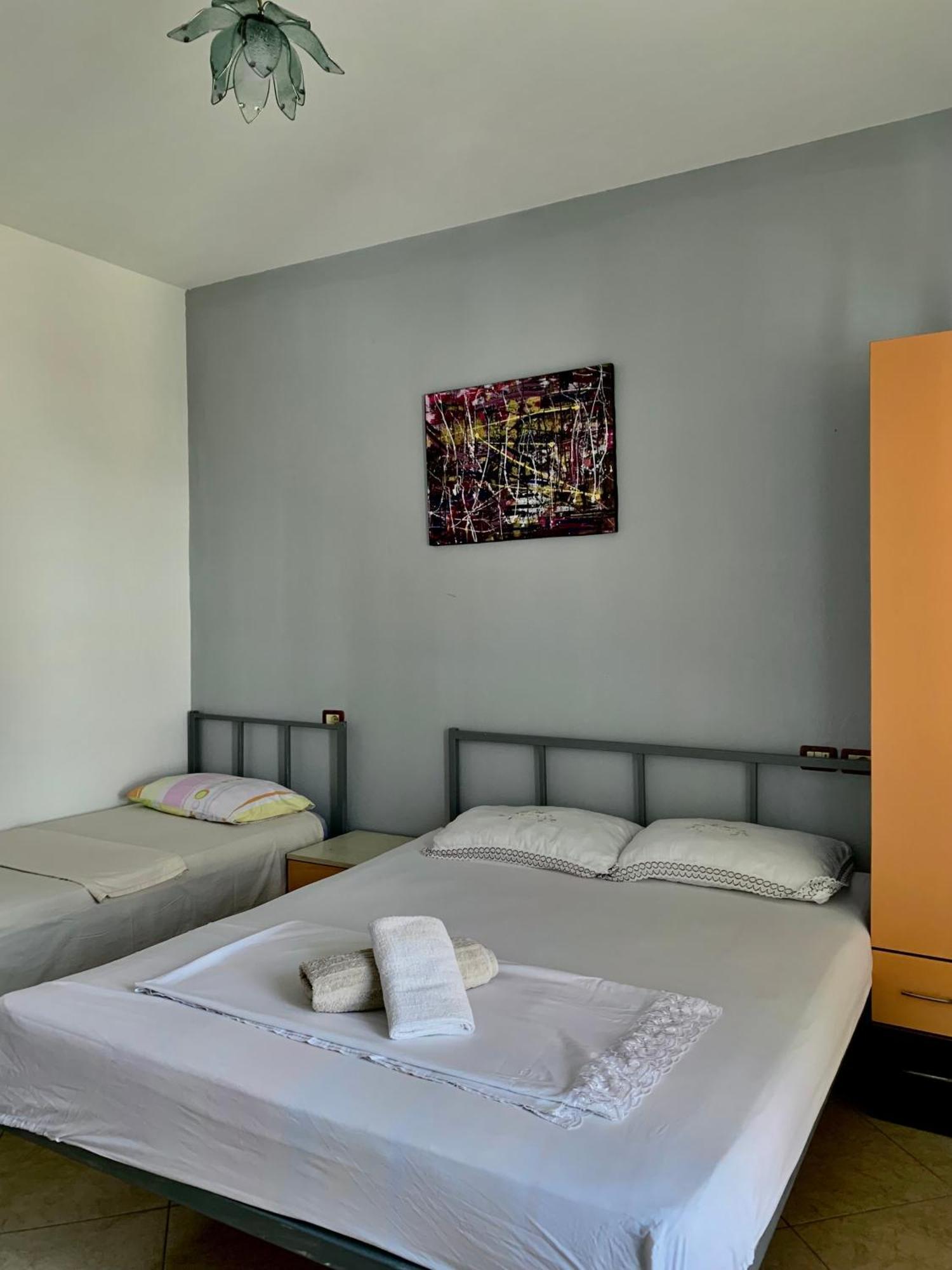 Serenade Beach Durres Bagian luar foto