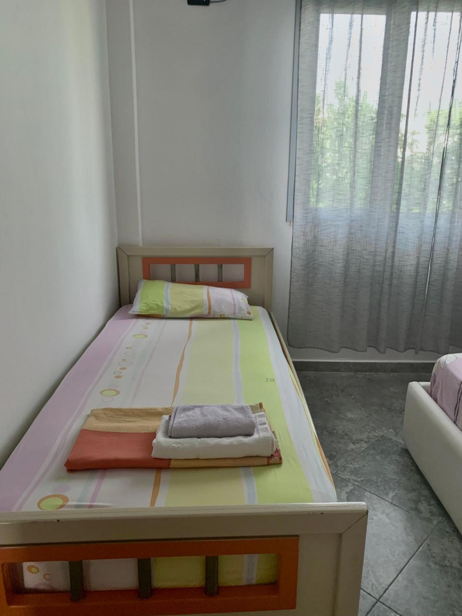 Serenade Beach Durres Bagian luar foto