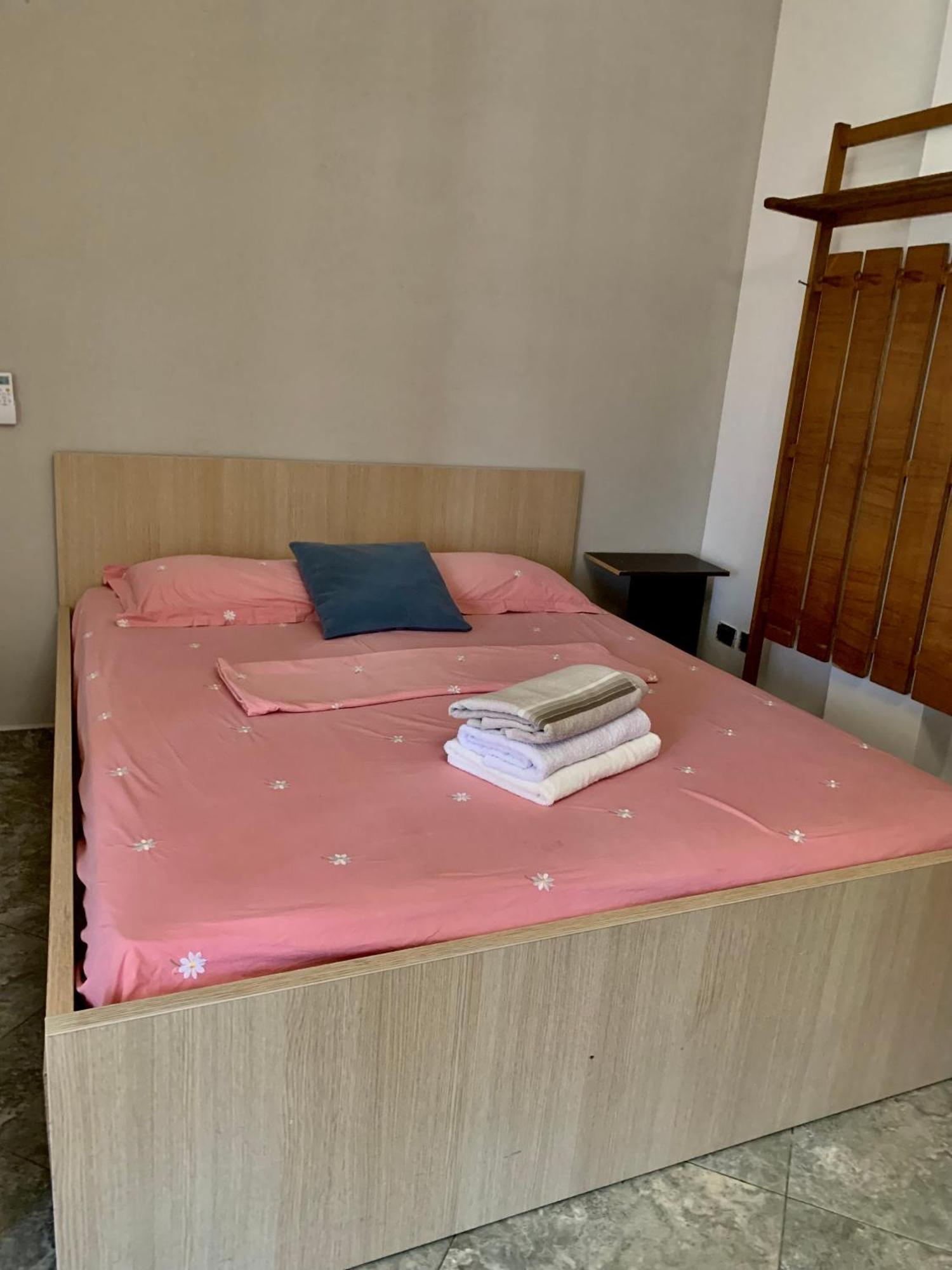 Serenade Beach Durres Bagian luar foto