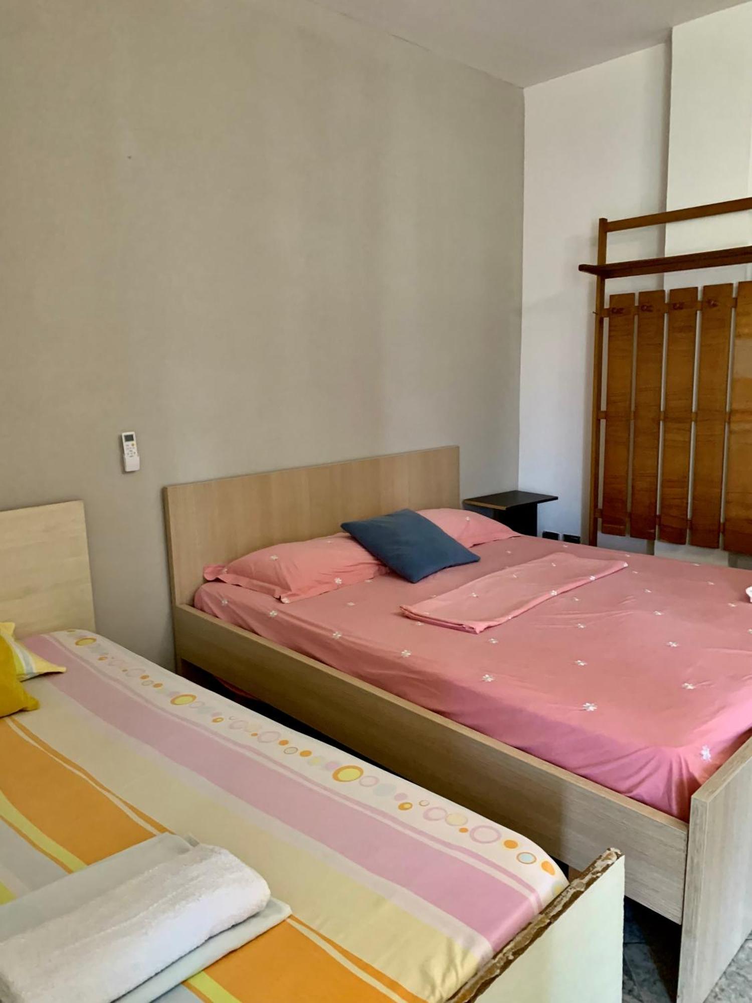 Serenade Beach Durres Bagian luar foto